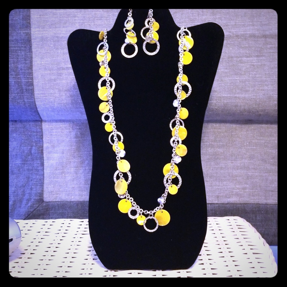 Charming Charlie Yellow Necklace and Earring